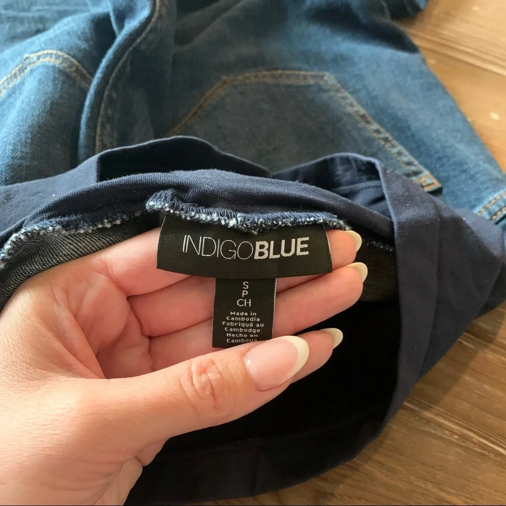 Indigo Blue | Cuffed Maternity Jeans - Picture 7 of 7